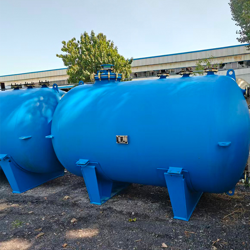 Horizontal Enamel Storage Tank - Image 2